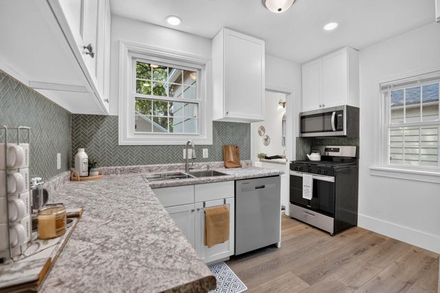 1015 Steely Street, Waterloo, IA 50703