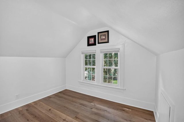 1015 Steely Street, Waterloo, IA 50703