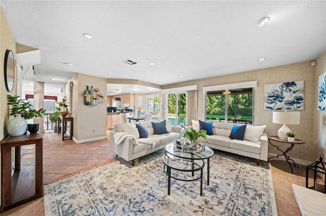 1030 Fountain Springs, Glendora, CA 91741