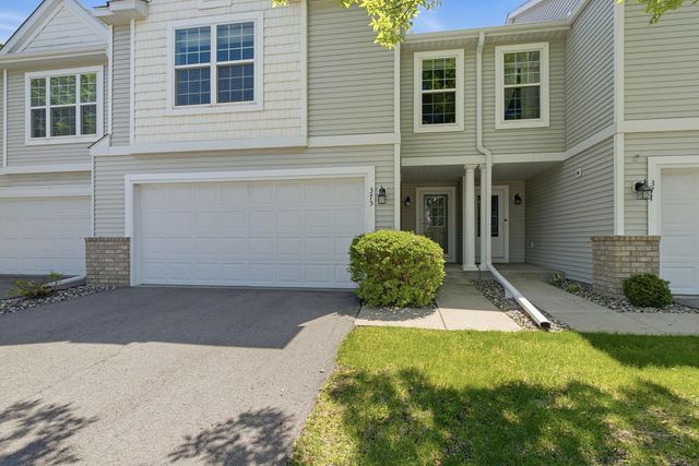 375 Wagon Wheel Lane, Chaska, MN 55318