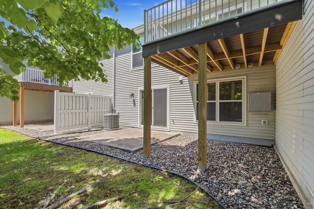 375 Wagon Wheel Lane, Chaska, MN 55318