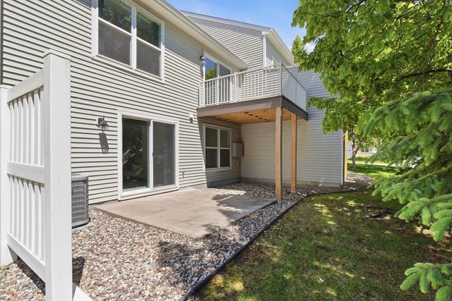 375 Wagon Wheel Lane, Chaska, MN 55318