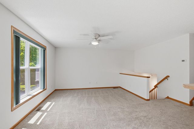 375 Wagon Wheel Lane, Chaska, MN 55318