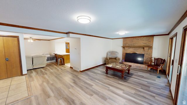 1766 W 4575 S, Roy, UT 84067