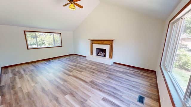 1766 W 4575 S, Roy, UT 84067