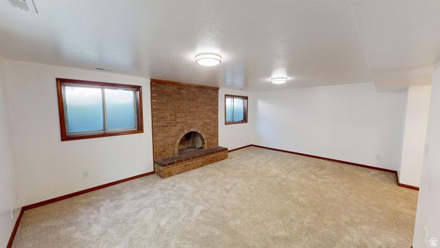 1766 W 4575 S, Roy, UT 84067