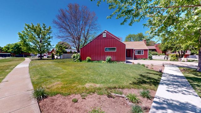 1766 W 4575 S, Roy, UT 84067