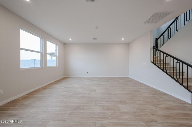 6272 E CROCKETT Way, San Tan Valley, AZ 85143