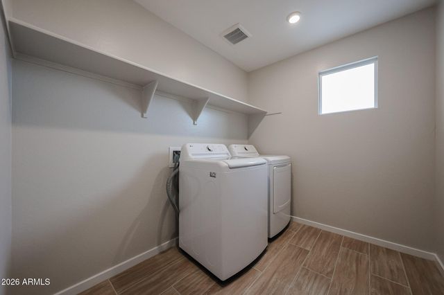 6272 E CROCKETT Way, San Tan Valley, AZ 85143