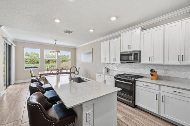 2920 GRIDIRON ISLE, New Port Richey, FL 34655