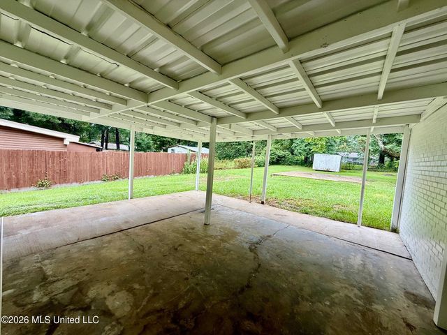 207 Richland Street, Richland, MS 39218