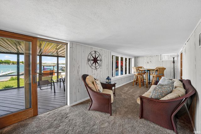 26199 Lake Drive, Elkhart, IN 46514