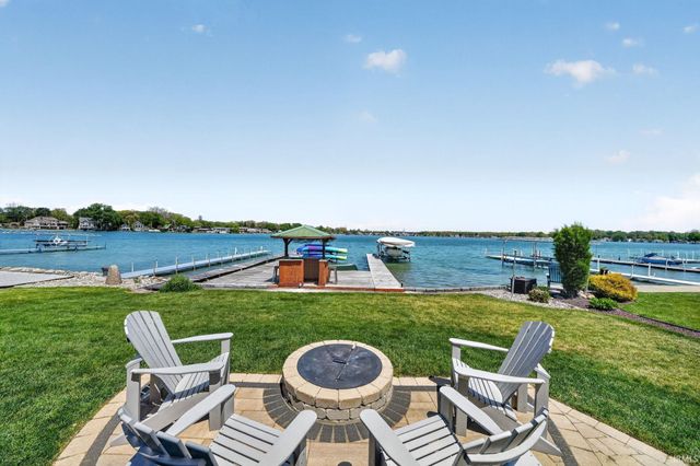 26199 Lake Drive, Elkhart, IN 46514