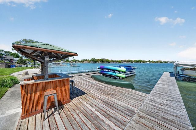 26199 Lake Drive, Elkhart, IN 46514
