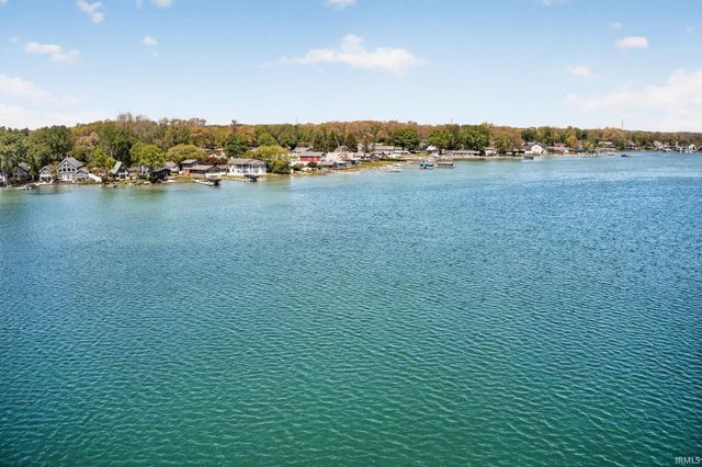 26199 Lake Drive, Elkhart, IN 46514