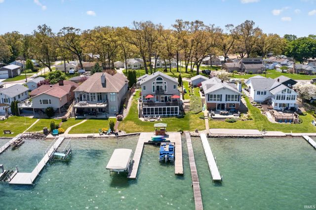 26199 Lake Drive, Elkhart, IN 46514