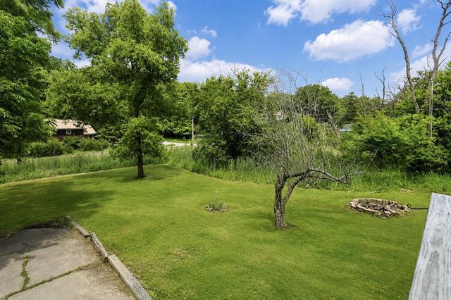 114 Seminole Drive, Edgerton, WI 53534