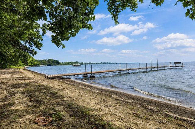 114 Seminole Drive, Edgerton, WI 53534