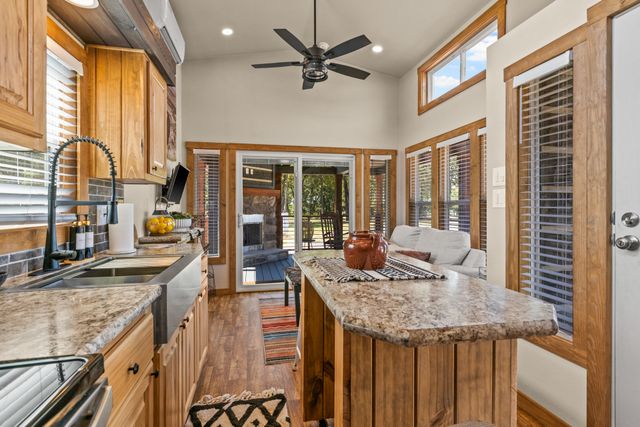 50 CR 3227 Unit 91, Mt Pleasant, TX 75455