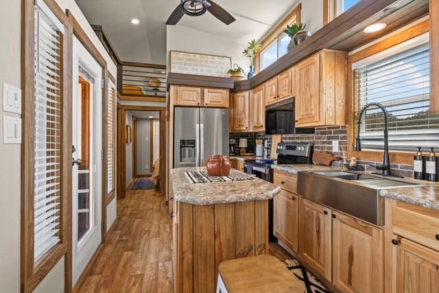 50 CR 3227 Unit 91, Mt Pleasant, TX 75455