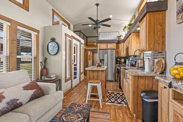 50 CR 3227 Unit 91, Mt Pleasant, TX 75455