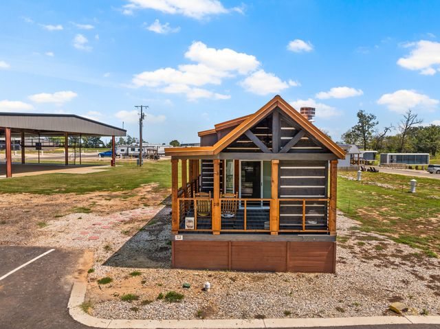 50 CR 3227 Unit 91, Mt Pleasant, TX 75455