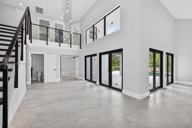 12725 Mallard Creek Drive, Palm Beach Gardens, FL 33418