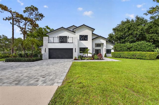12725 Mallard Creek Drive, Palm Beach Gardens, FL 33418