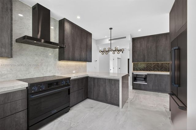 12725 Mallard Creek Drive, Palm Beach Gardens, FL 33418