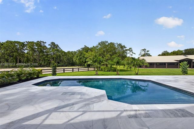 12725 Mallard Creek Drive, Palm Beach Gardens, FL 33418