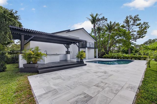 12725 Mallard Creek Drive, Palm Beach Gardens, FL 33418