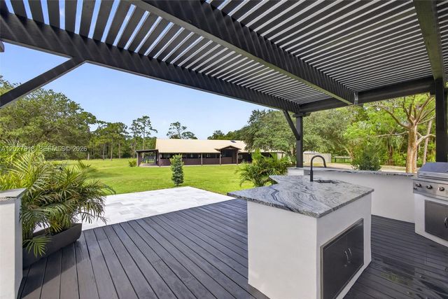12725 Mallard Creek Drive, Palm Beach Gardens, FL 33418