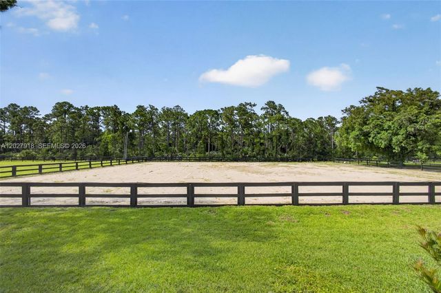 12725 Mallard Creek Drive, Palm Beach Gardens, FL 33418