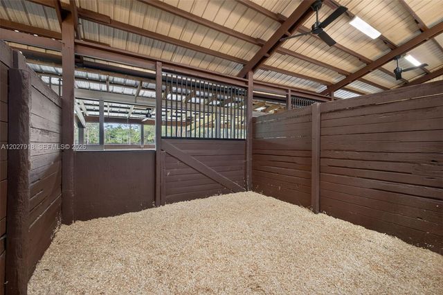 12725 Mallard Creek Drive, Palm Beach Gardens, FL 33418