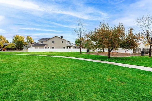 334 W Applewood Drive, Fruita, CO 81521