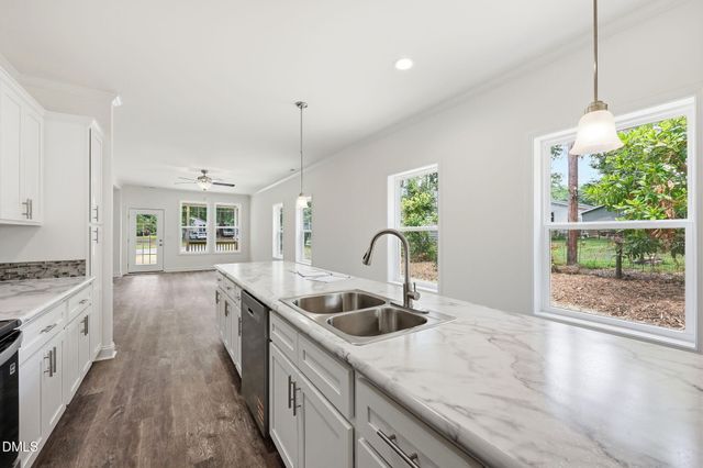 1304 Goldsboro Avenue, Sanford, NC 27330