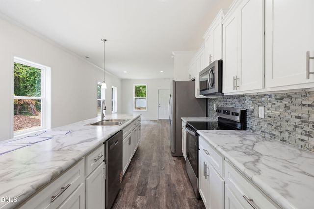 1304 Goldsboro Avenue, Sanford, NC 27330