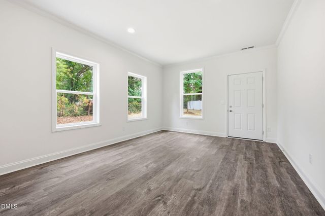 1304 Goldsboro Avenue, Sanford, NC 27330
