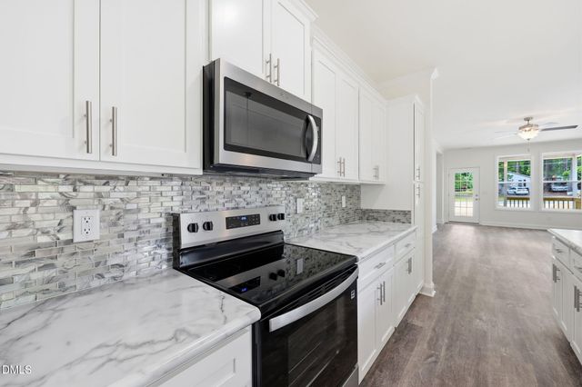1304 Goldsboro Avenue, Sanford, NC 27330