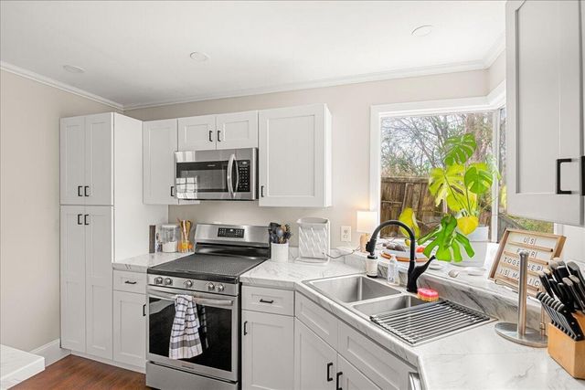 618 S 2nd Street, Williamsburg, KY 40769