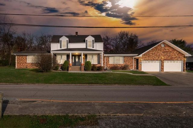 618 S 2nd Street, Williamsburg, KY 40769