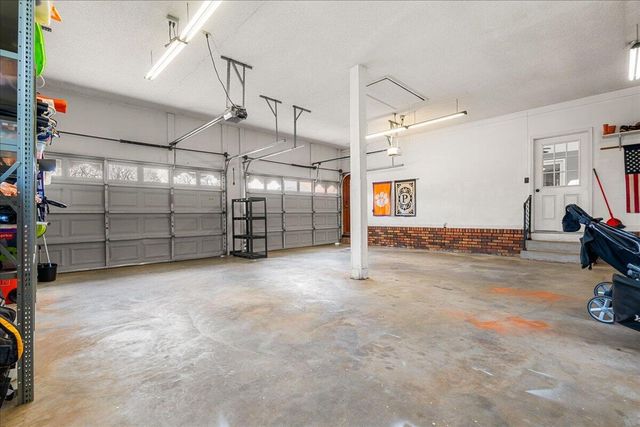 618 S 2nd Street, Williamsburg, KY 40769