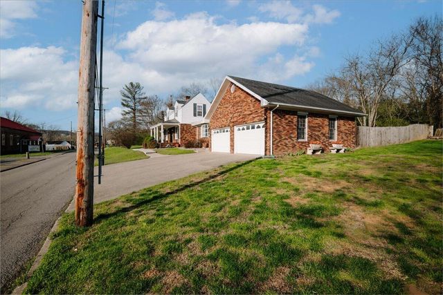 618 S 2nd Street, Williamsburg, KY 40769
