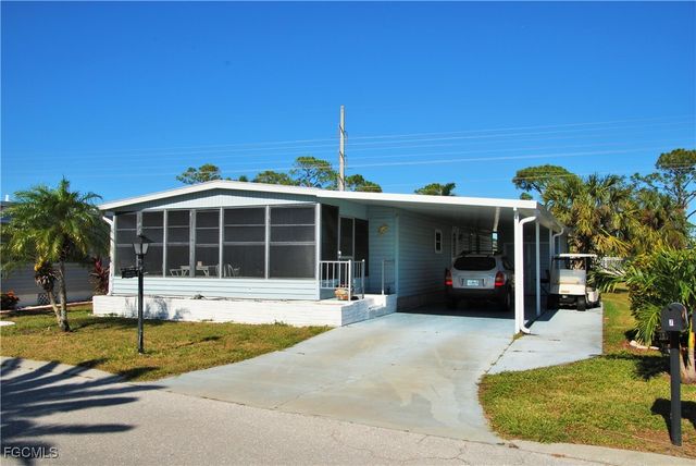 7 Nicklaus BLVD, North Fort Myers, FL 33903