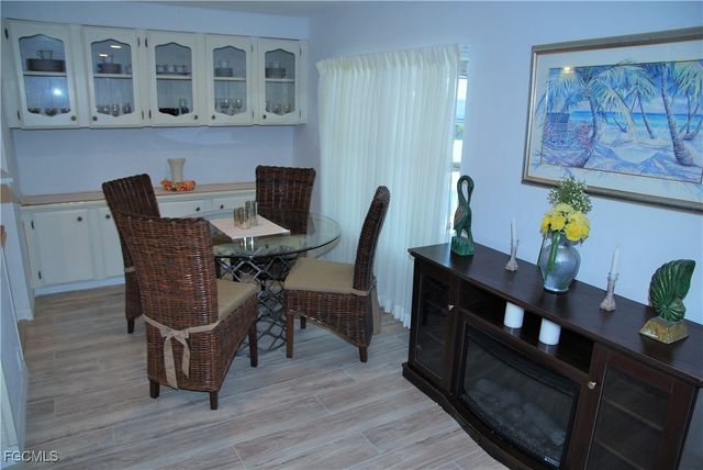 7 Nicklaus BLVD, North Fort Myers, FL 33903