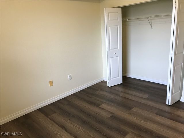 7985 Preserve CIR 1133, Naples, FL 34119