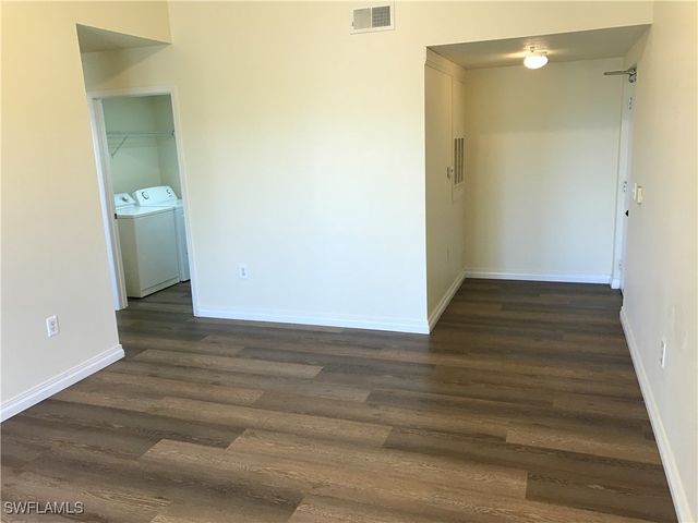 7985 Preserve CIR 1133, Naples, FL 34119