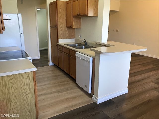 7985 Preserve CIR 1133, Naples, FL 34119