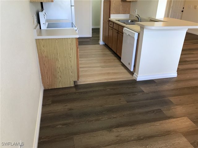 7985 Preserve CIR 1133, Naples, FL 34119