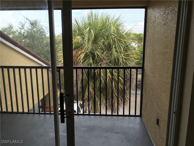 7985 Preserve CIR 1133, Naples, FL 34119